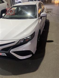 تۆیۆتا کامری